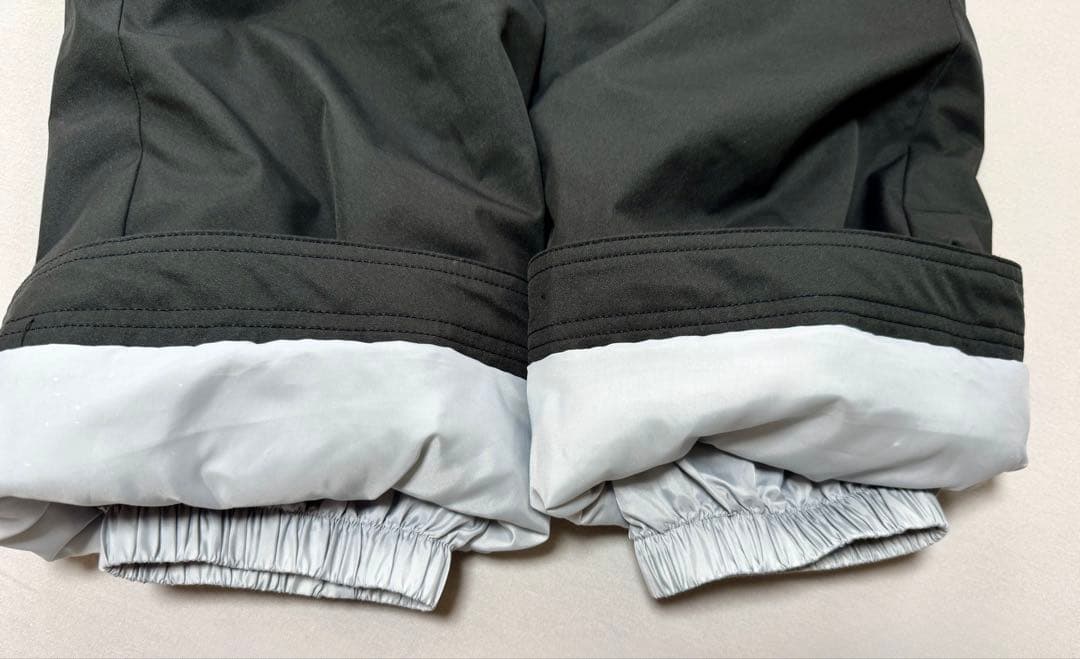 【美品】デサント Move Sport スキーウェア 150㎝ アジャスター付