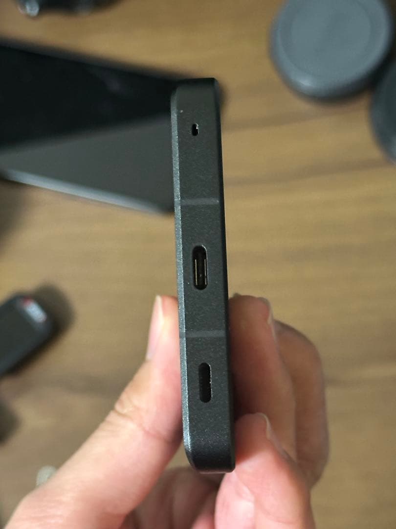 スマートフォン本体 AQUOS R8 Pro