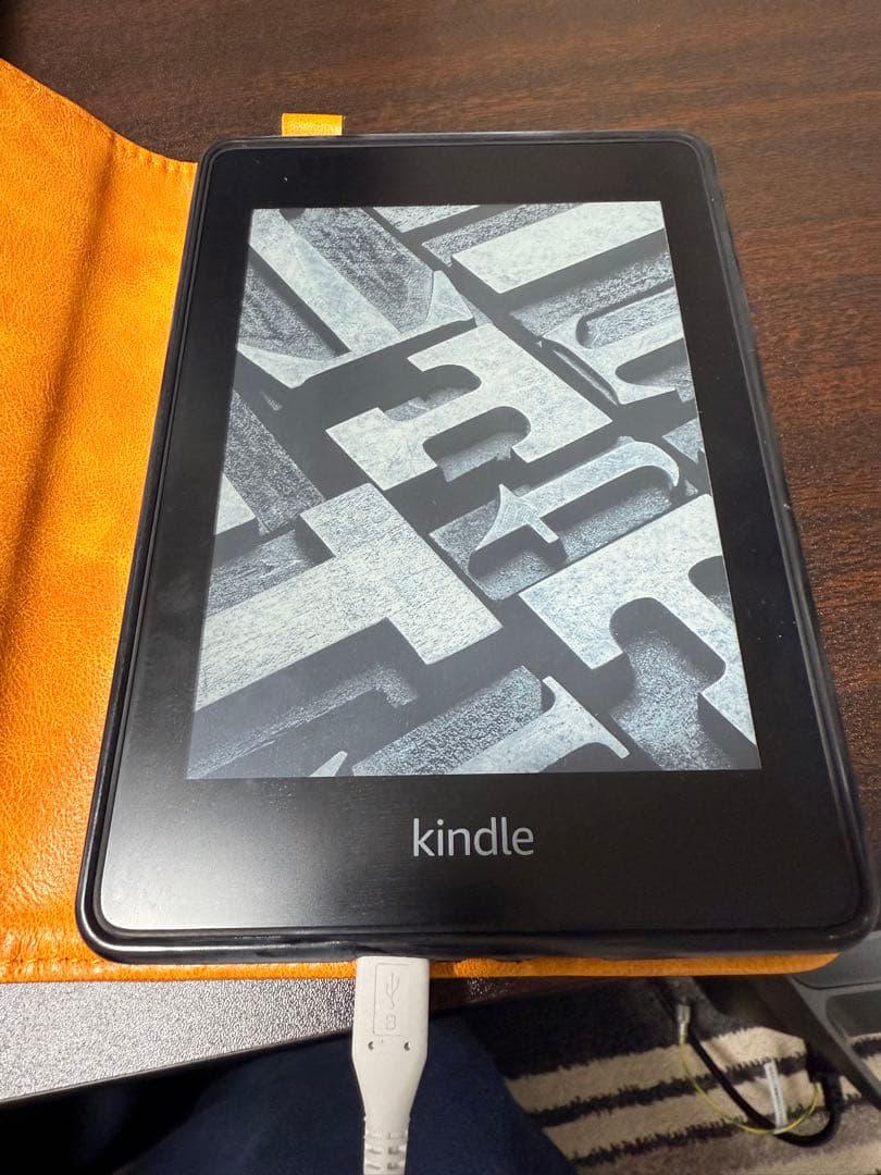 Kindle レザーカバー付き