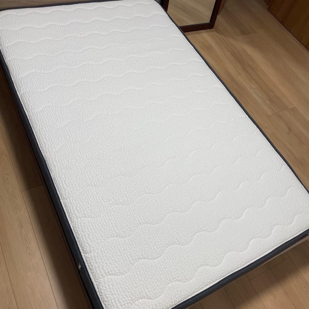 お値下げ！【美品】NELLマットレス　セミダブル