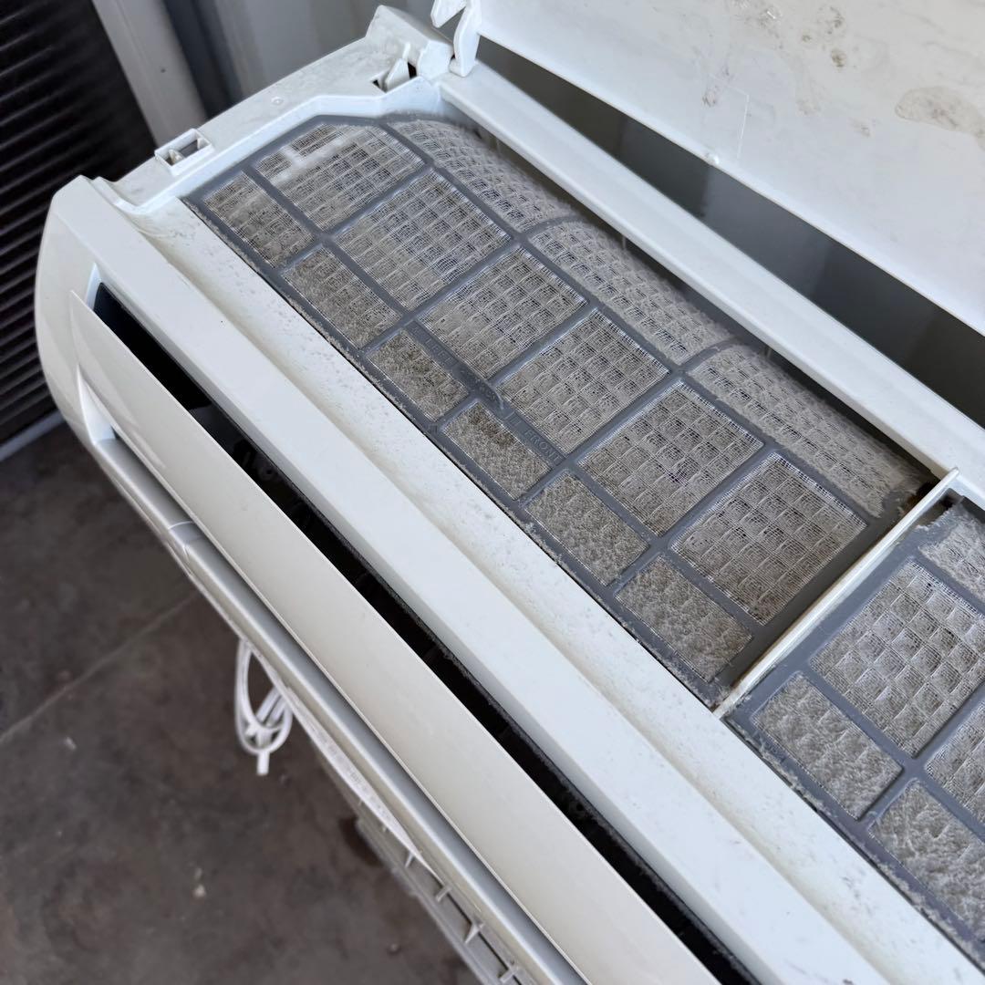 116ジャンク 激安早い者勝ち✨ 日立　主に6畳用 エアコン　新生活応援