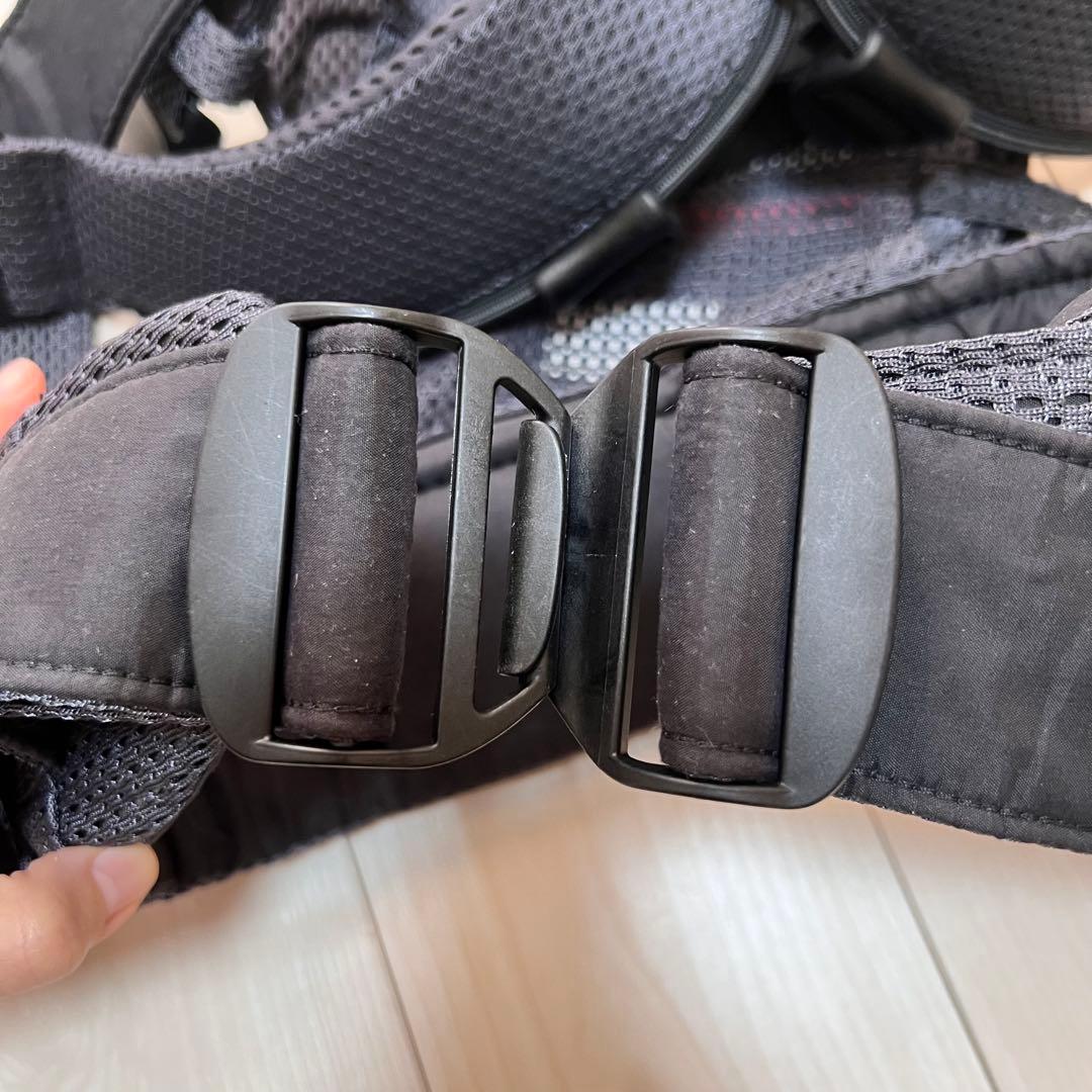 BABYBJÖRN 抱っこ紐 ワンカイAIR ダークグレー