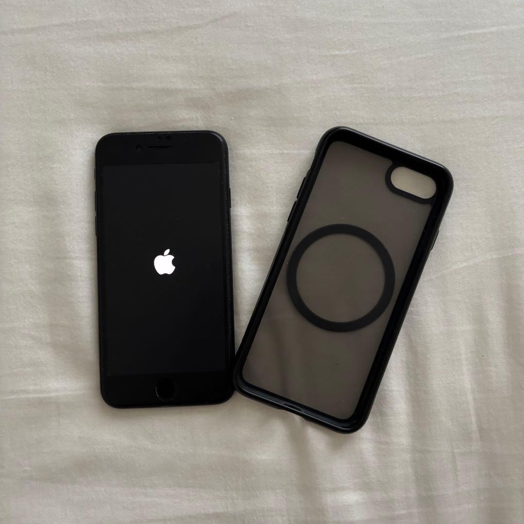 iPhone SE 第2世代 ブラック 64gb simフリー