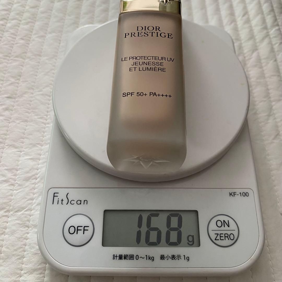 ディオールプレステージ　ホワイトルプロテクターUVルミエールBB00番　箱付き