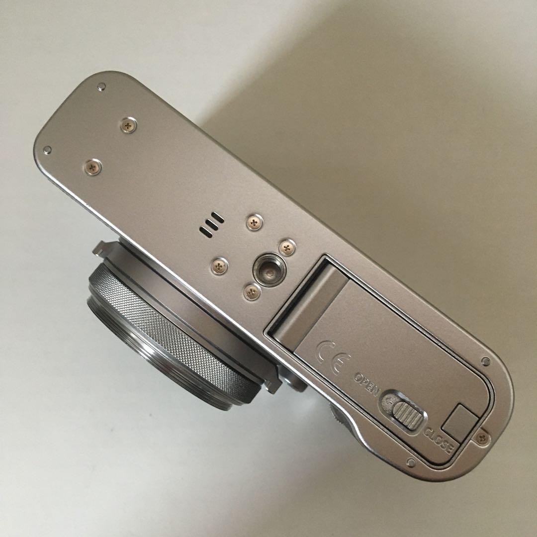 Fujifilm X100F ミラーレスカメラ