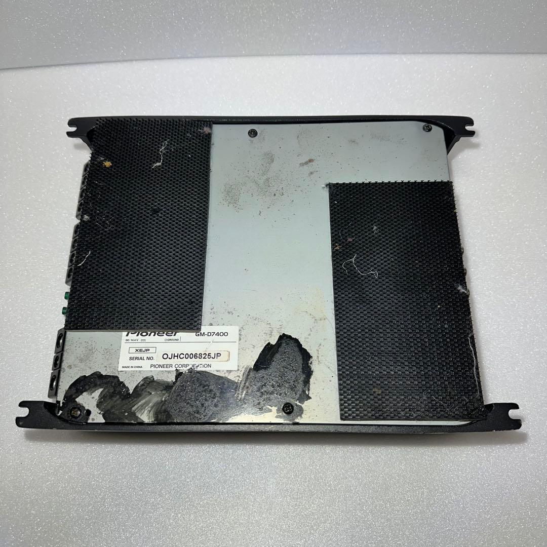 カロッツェリア GM-D7400 アンプ 200W×4