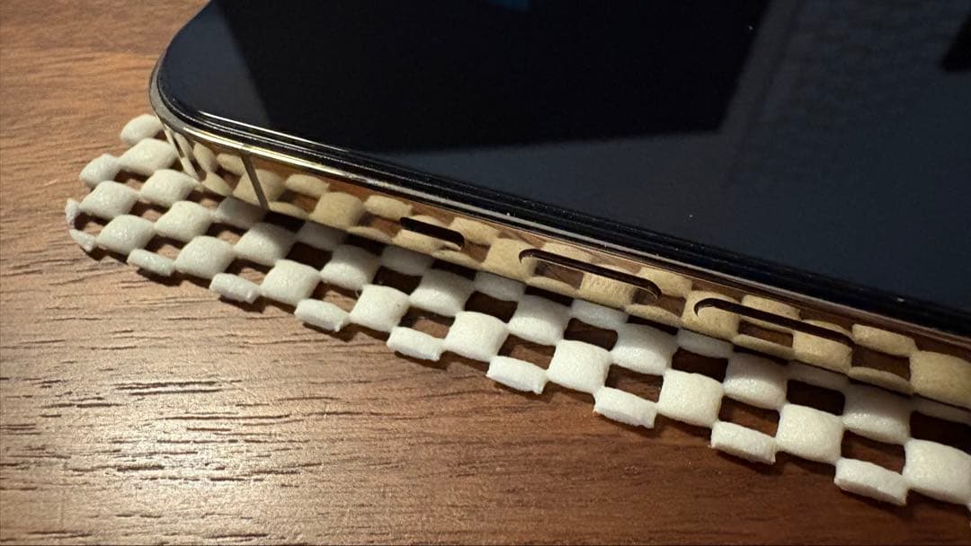 ア*ア様 iPhone 13 Pro 使用可能なジャンク