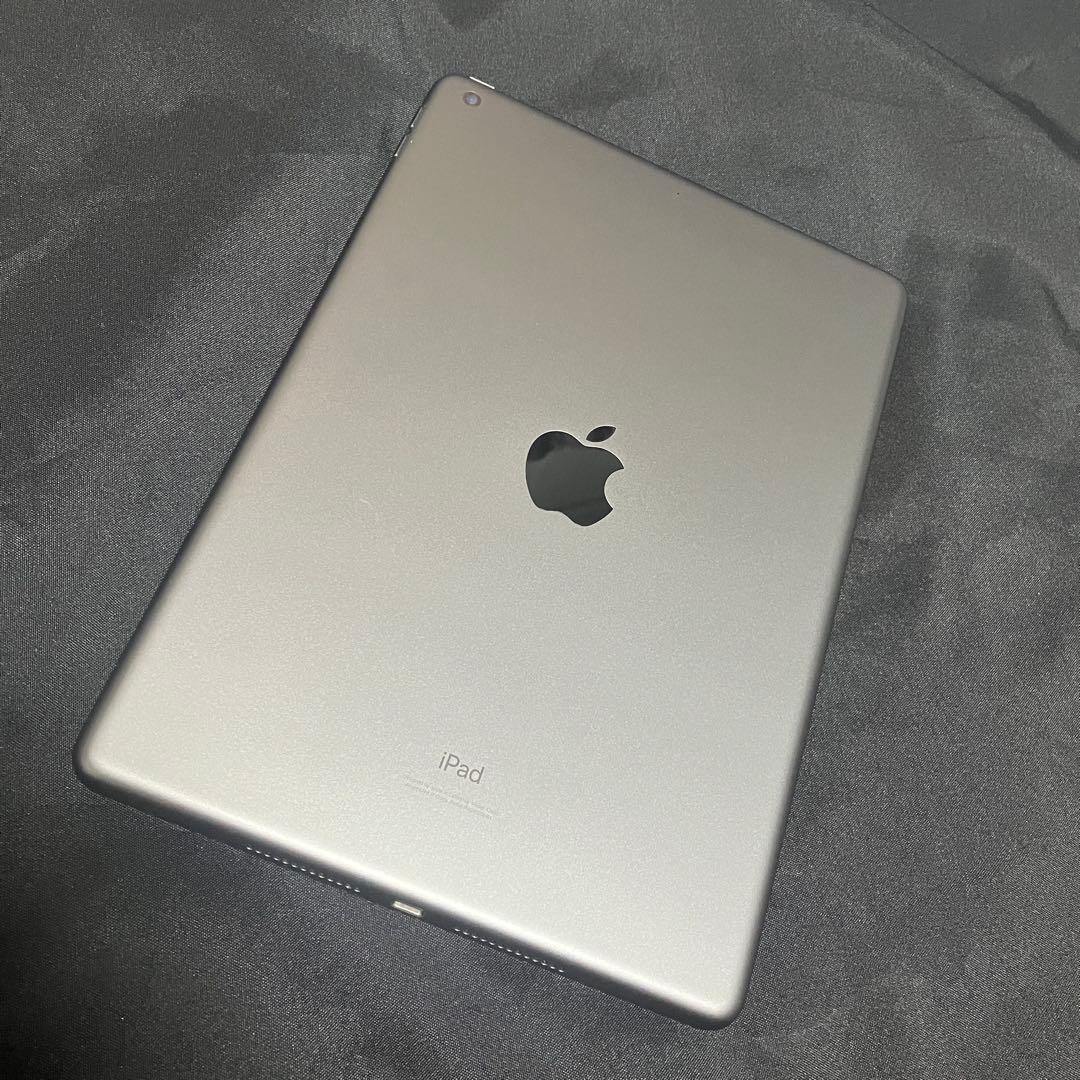 【第9世代】Apple iPad スペースグレー 本体　Wi-Fi(64GB)