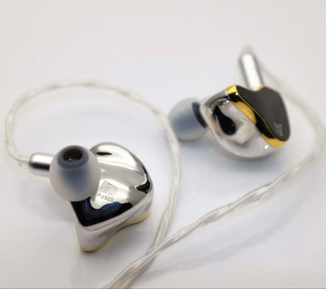 新品未開封HEARTFIELD イヤホン カナル型