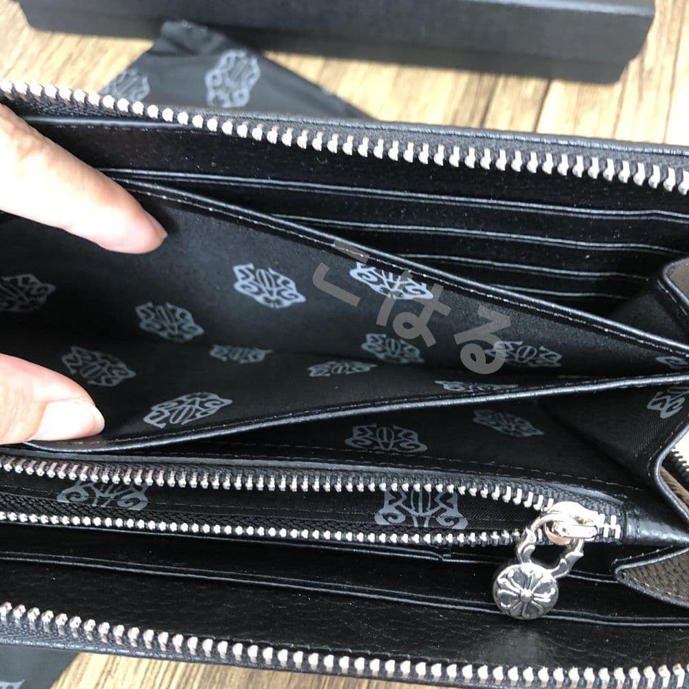 送料込！Chrome Hearts クロムハーツ 長財布