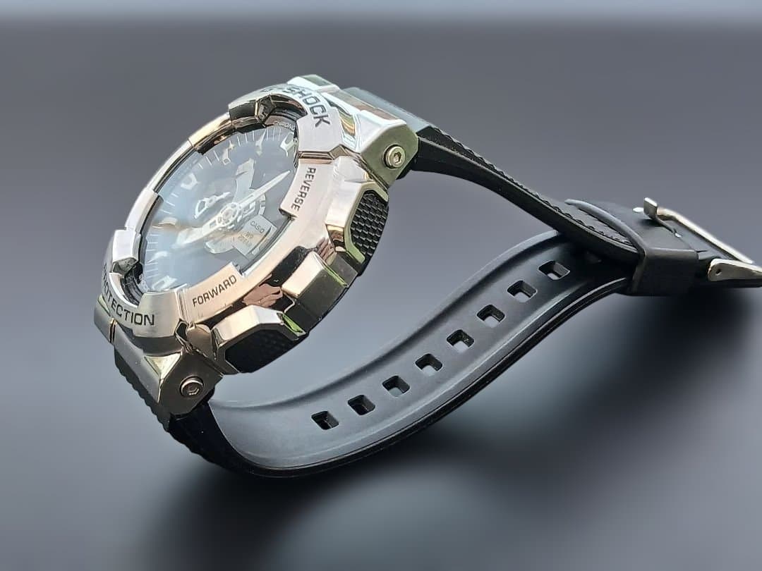 G-SHOCK デジタル腕時計 シルバー/ブラック GM-110