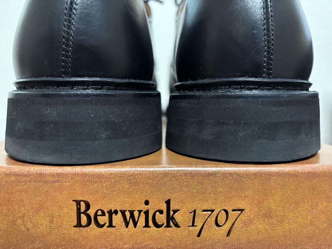 【美品】Berwick バーウィック Uチップ 6823 UK7 黒 ビブラム