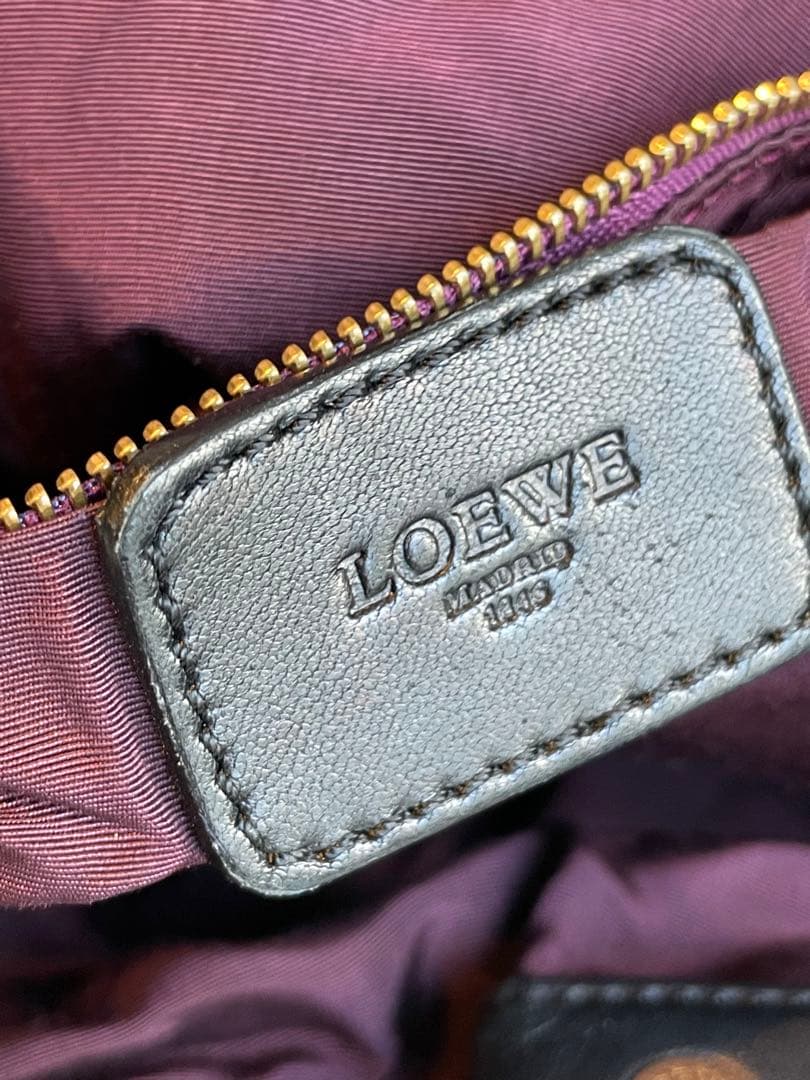 【美品】LOEWE ナッパレザー アナグラム　ハンドバッグ ブラック 黒