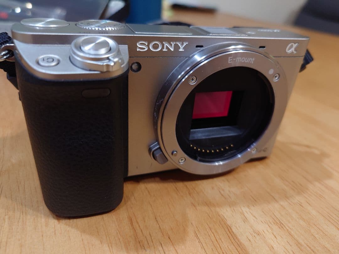 sony a6000 本体　ダブルズームレンズキット　ILCE-6000