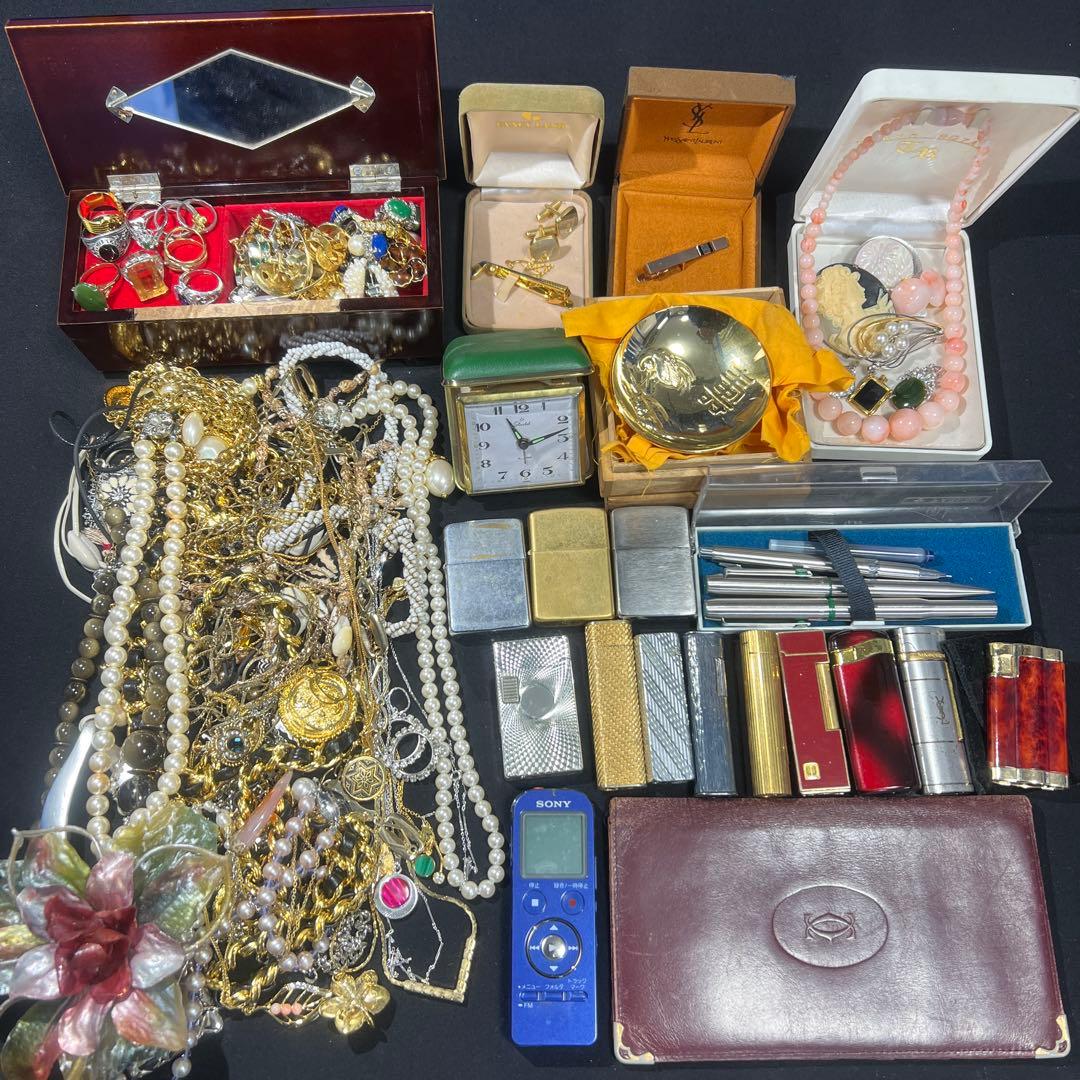 PB242 昭和の整理品　ライター　アクセサリー　万年筆　　ブランド　カルティエ