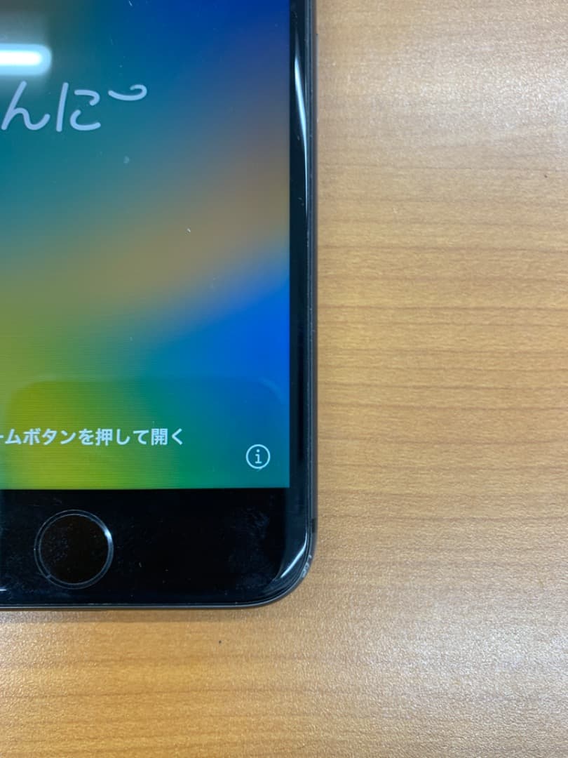 お*り様 動作確認済 iPhone 8 64GB ID K6621