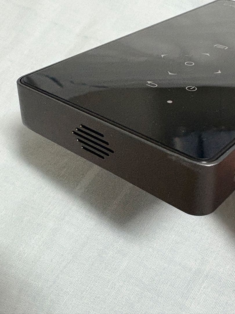 Smart mini projector PTVdisplayミニプロジェクター