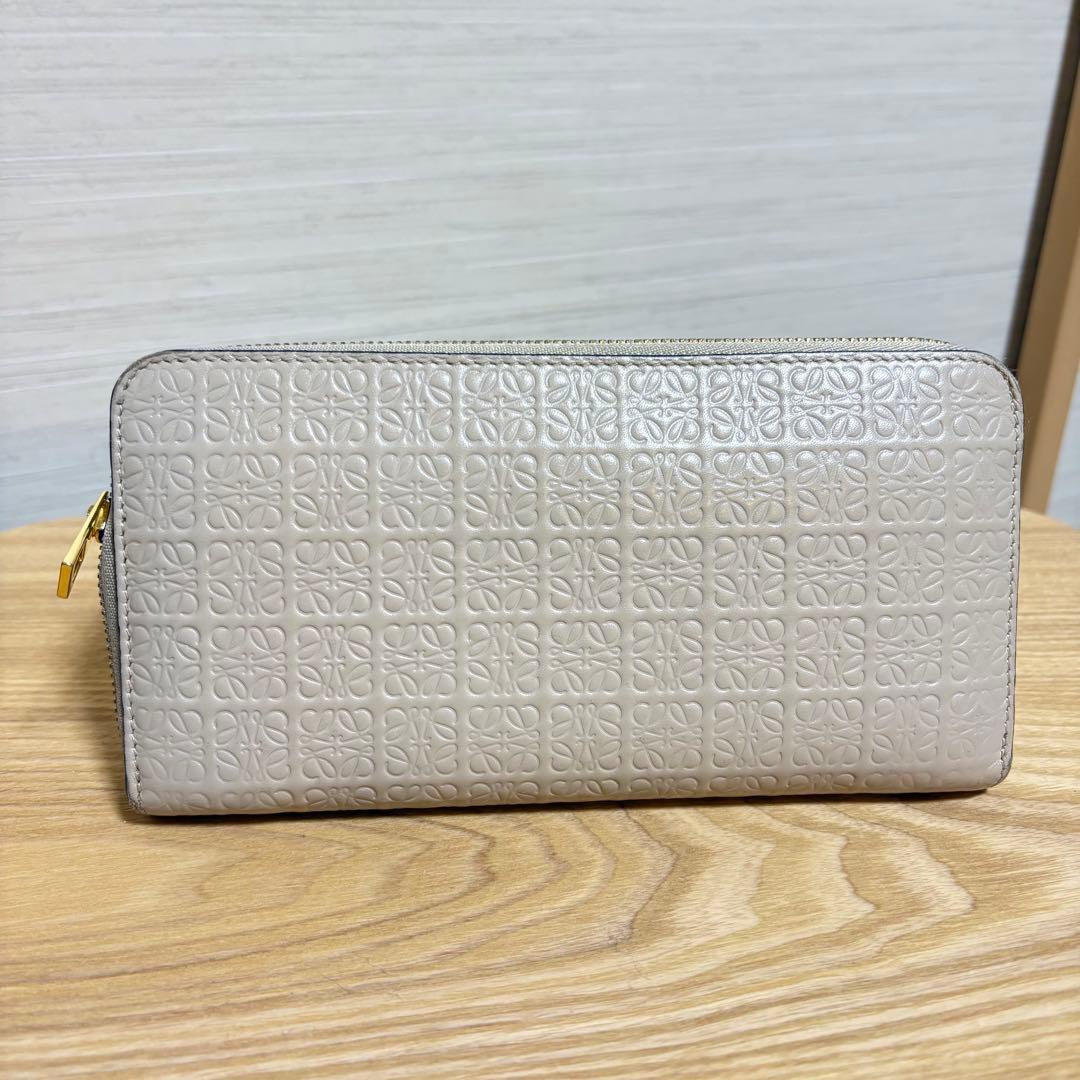 LOEWE リピートジップアラウンド　長財布　ベージュ