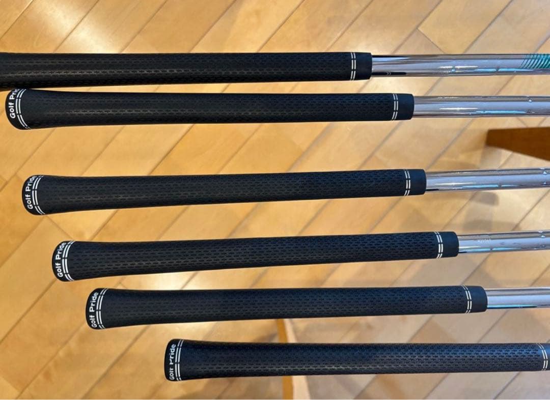 T*a様 Titleist T300 アイアンセット 6-9 P 美品　タイトリ