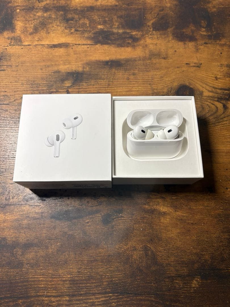【右耳新品同様】AirPods Pro 本体・ケース・箱付き（左耳ジャンク）