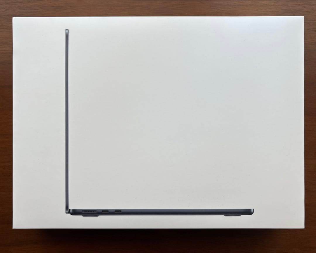 MacBook Air M2 メモリ16GB 容量256GB パソコン