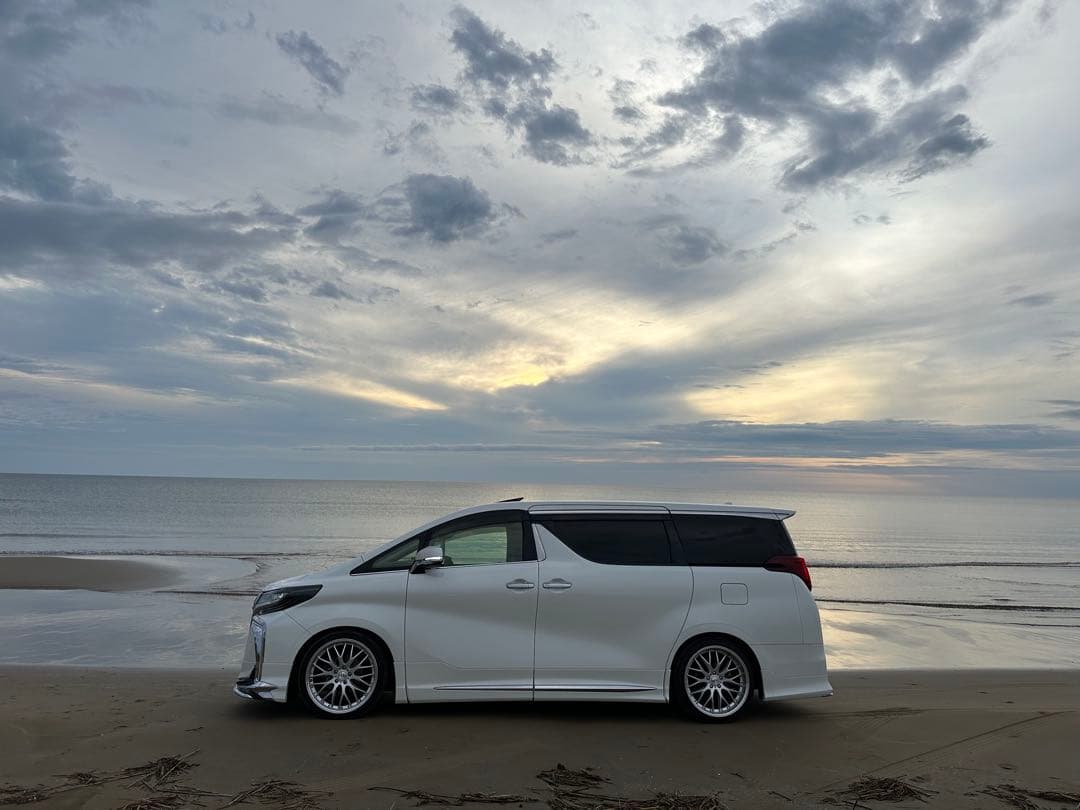 ロクサーニ　20インチホイール