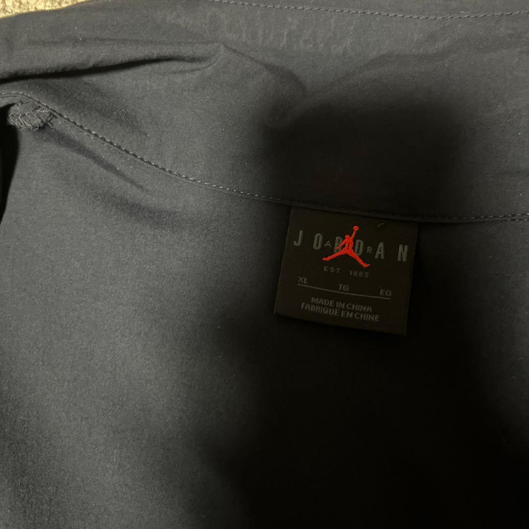 Jordan ナイロンジャケット PARIS