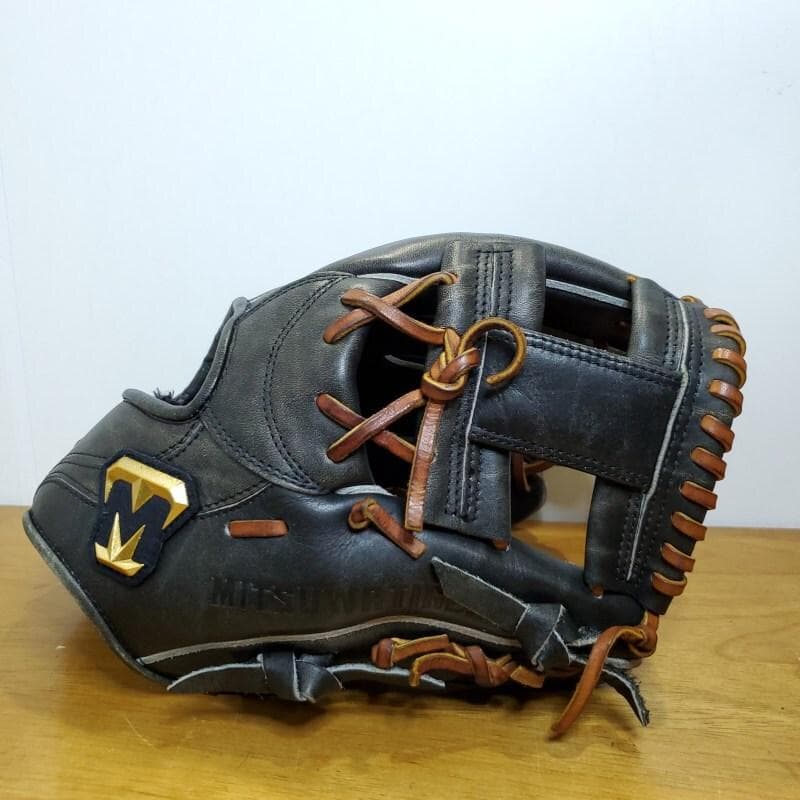 美津和タイガー レボルタイガー 限定モデル スクエアヒール 内野用 軟式グローブ