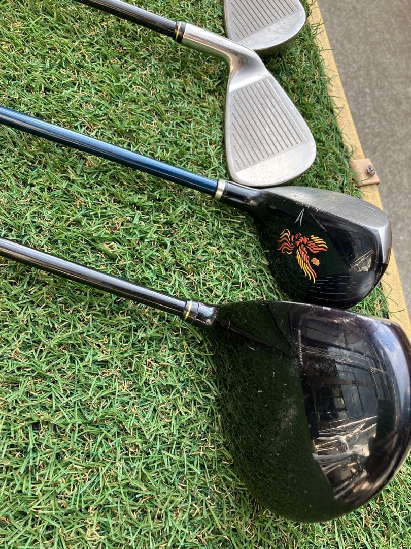 初心者用ゴルフセットバック付きます。