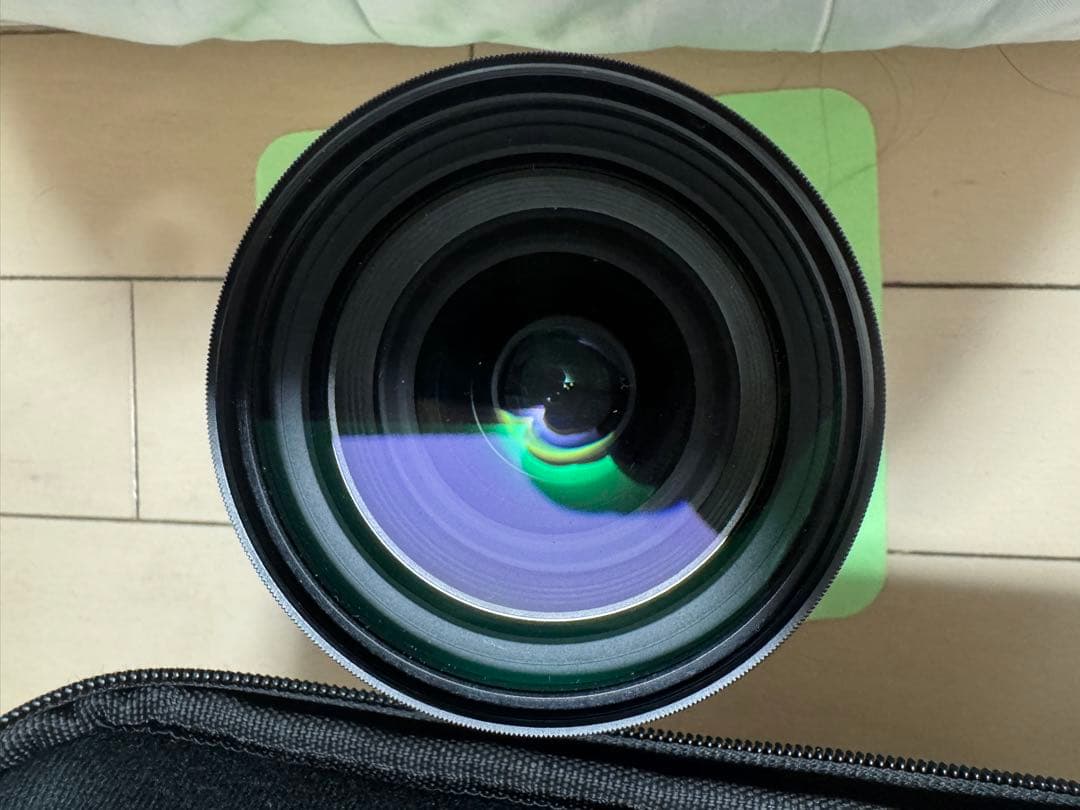 Tamron 28-75 eマウント　高性能 ズームレンズ 交換式マウント 黒