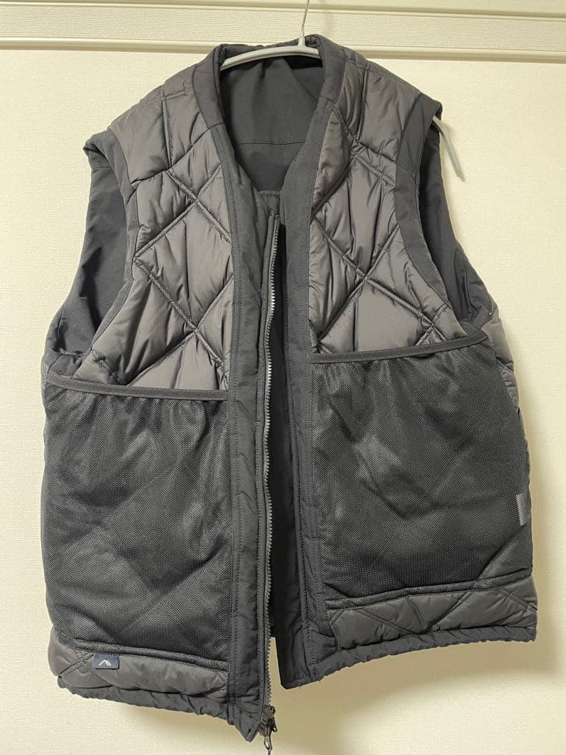 O- レイチョウルイラボ　Sleepy vest