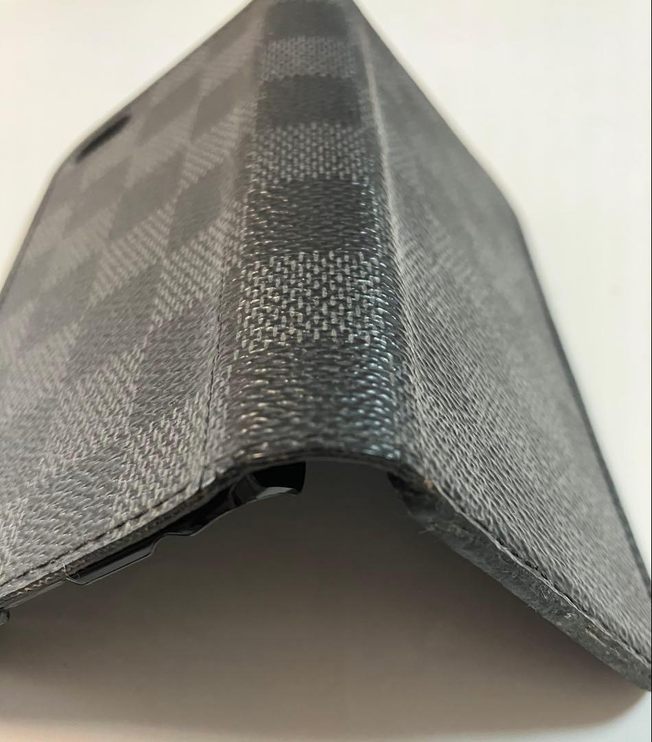 ルイヴィトン ダミエグラフィット iPhone 5、5S、SE 第1世代 手帳型