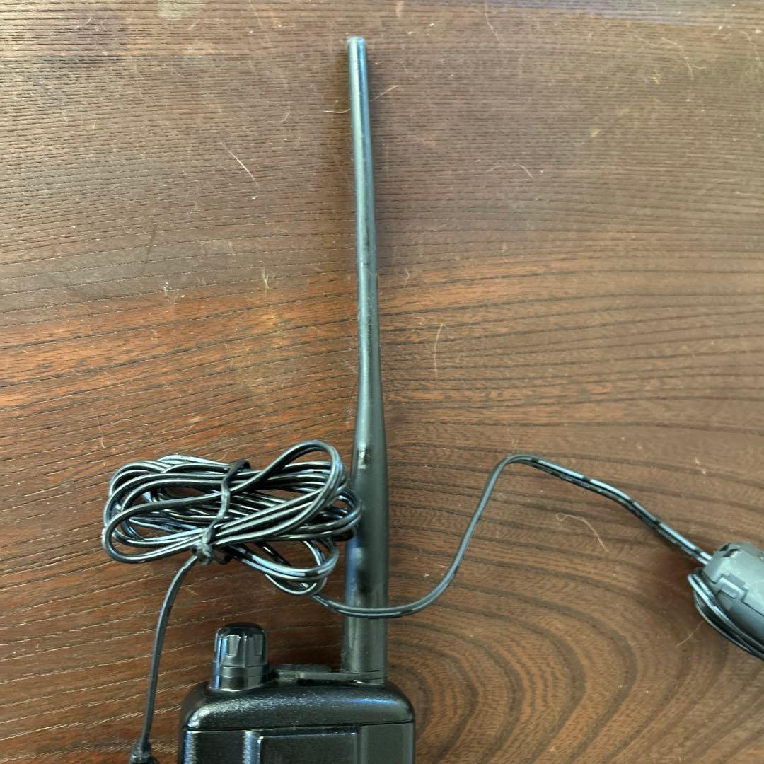 アイコム ICOM IC-R5 広帯域ハンディ受信機　エアバンド