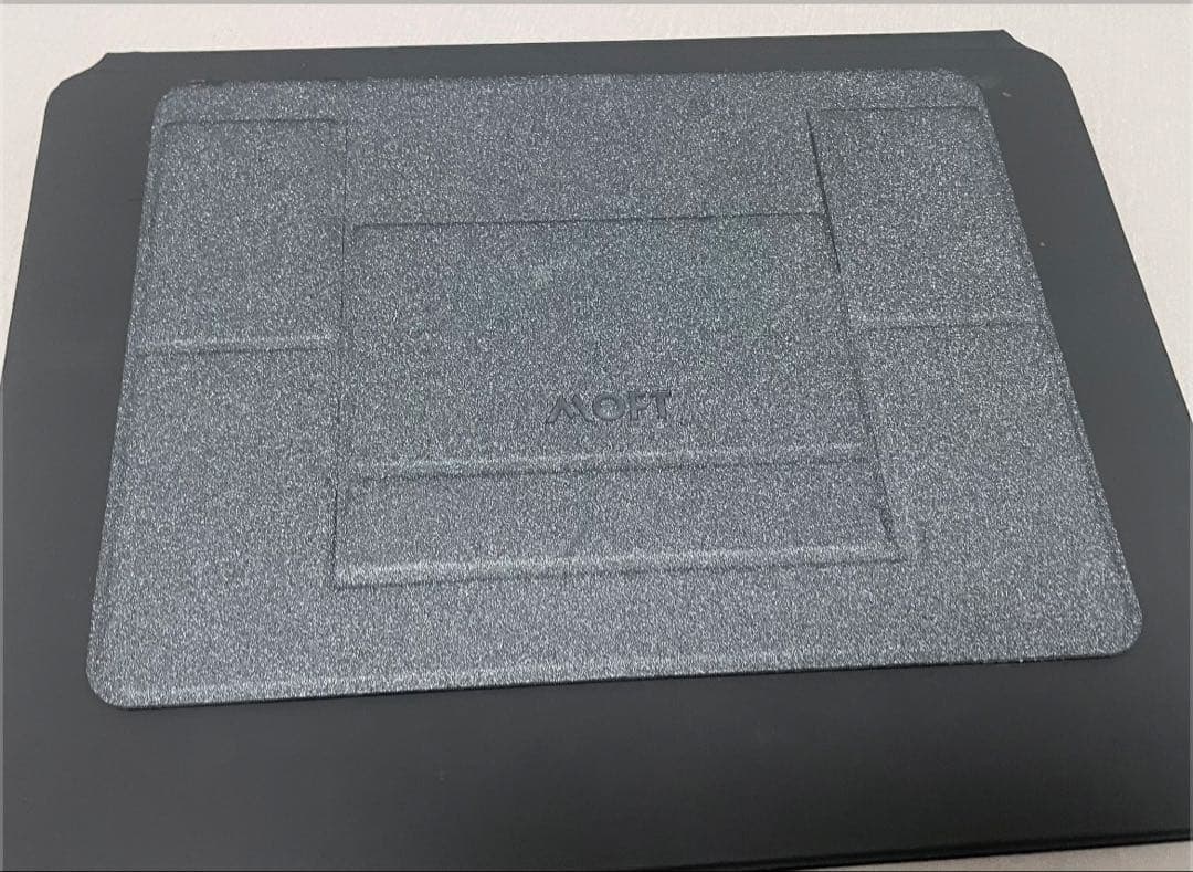 12.9 iPad Pro用Magic Keyboard日本語