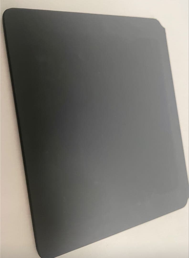 12.9 iPad Pro用Magic Keyboard日本語