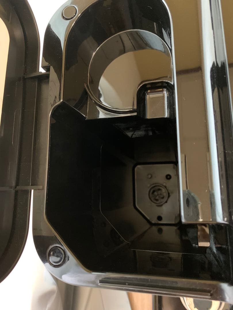 DeLonghi エスプレッソ・カプチーノメーカー　EC235J-BK