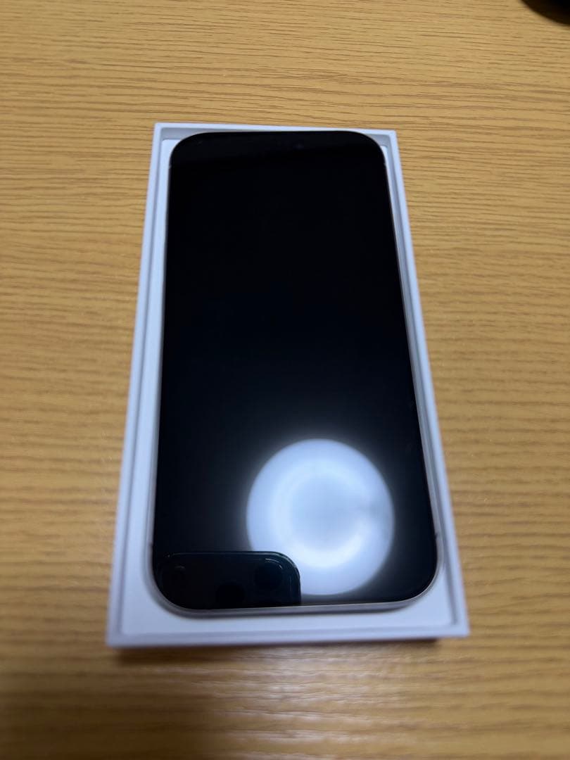 iPhone 16 Pro 512GB ホワイトチタニウム SIMフリー
