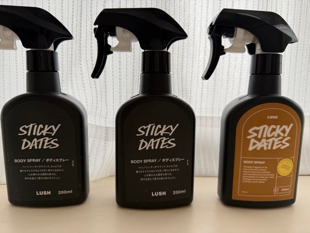 LUSH STICKY DATES スティッキーデーツ　ラッシュ　スプレー