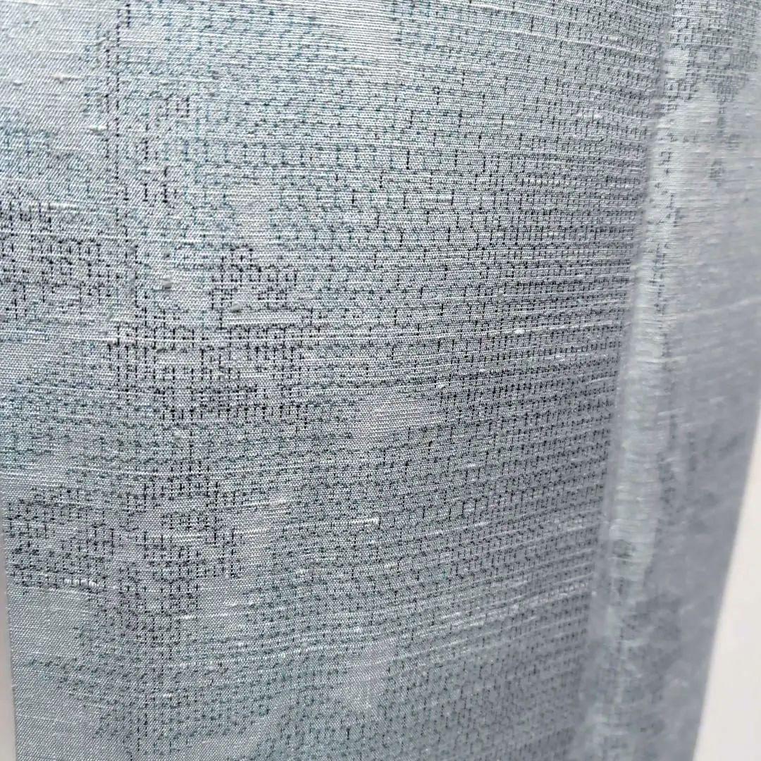 新品 未使用 正絹袷 本場結城紬 亀甲100 蔦の葉 シルエット 白結城 薄緑系