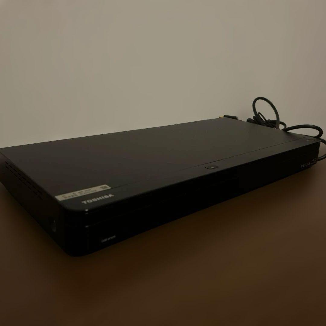 東芝W録画ブルーレイレコーダーDBRW509/2020年製