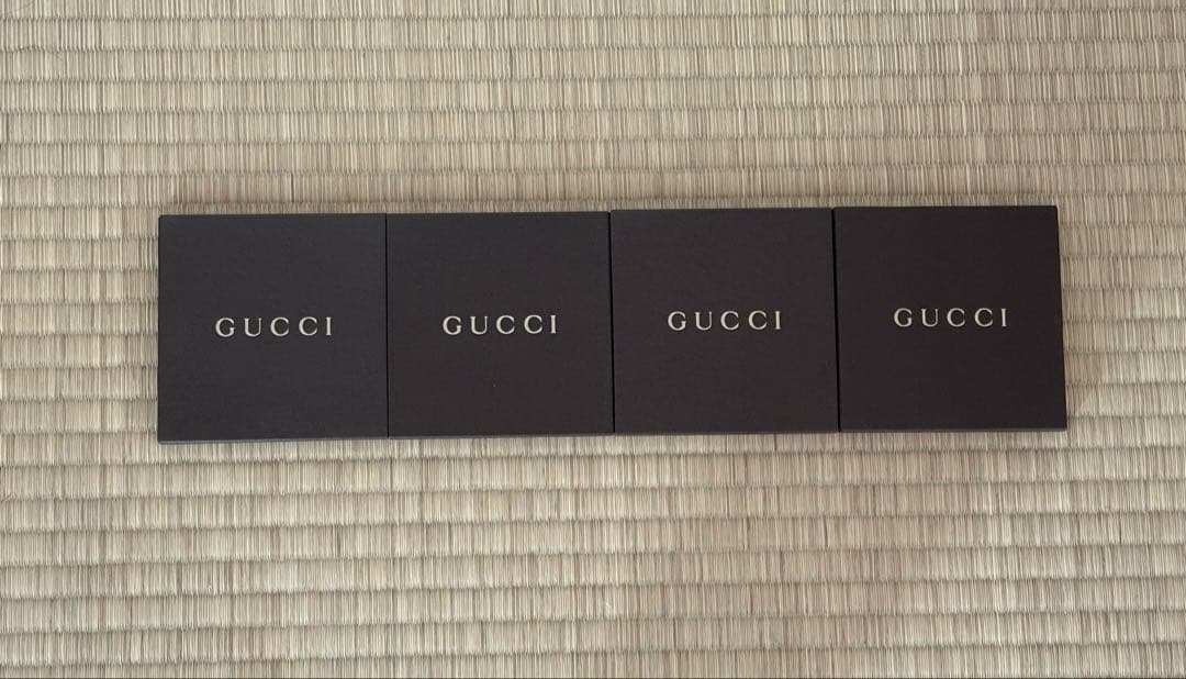 GUCCI 時計　説明書　冊子　4冊