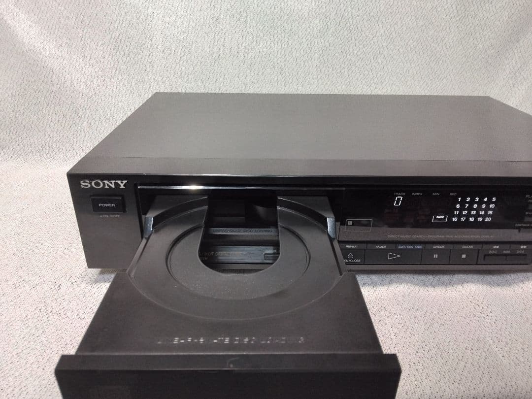 SONY CDP-770 CDプレーヤー　CDデッキ