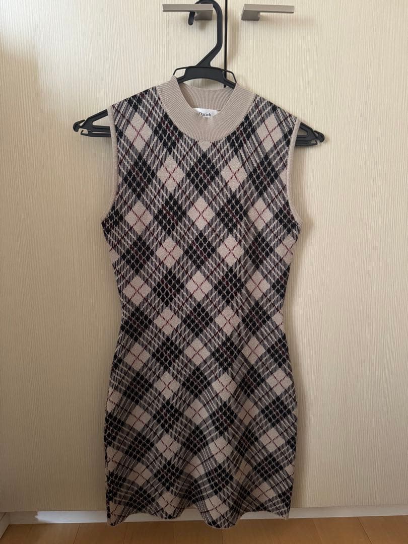 ダーリッチ　チェックジャガードノースリニットミニワンピース