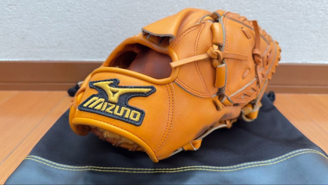 と*と様 Mizuno 軟式グローブ 専用ケース付き