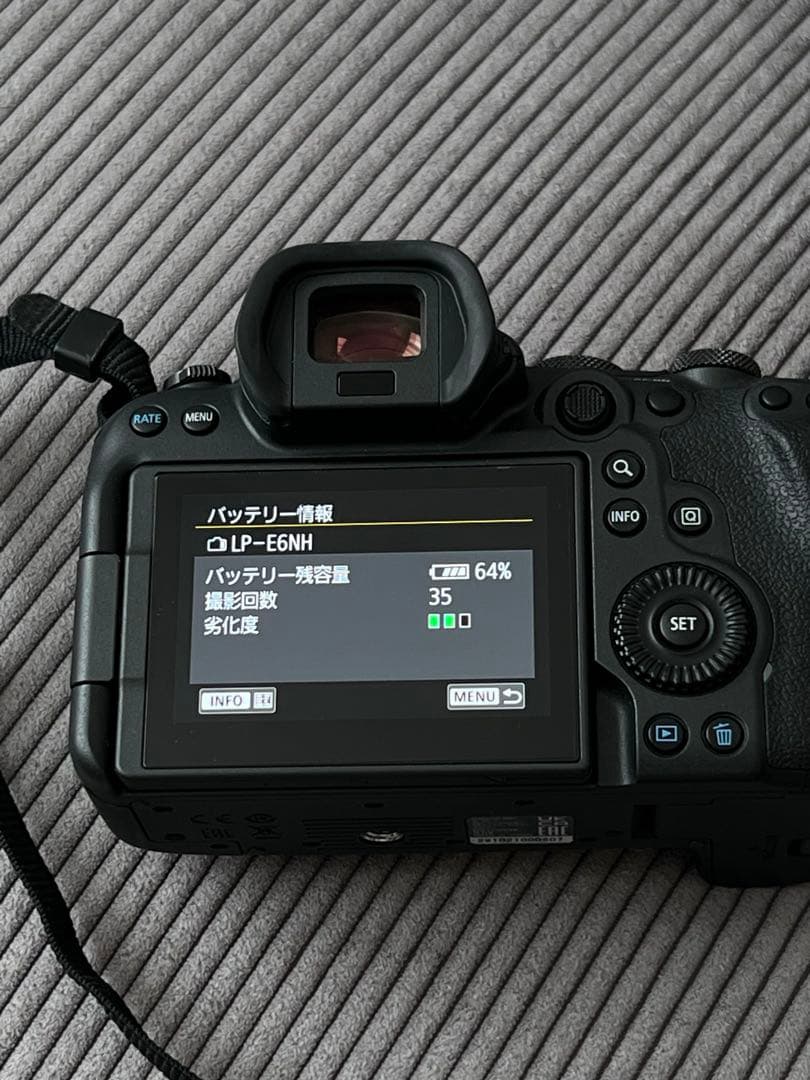 最終値下げcanon EOS R6 ミラーレス一眼 ボディ