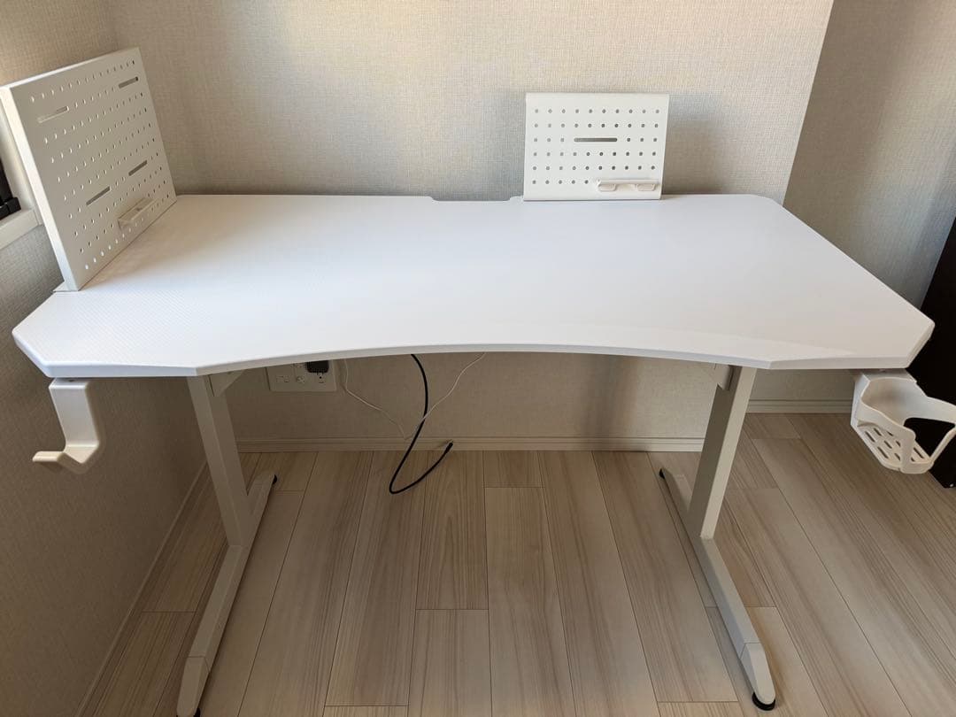 ニトリ ゲーミングデスク（GM002 118 WH）