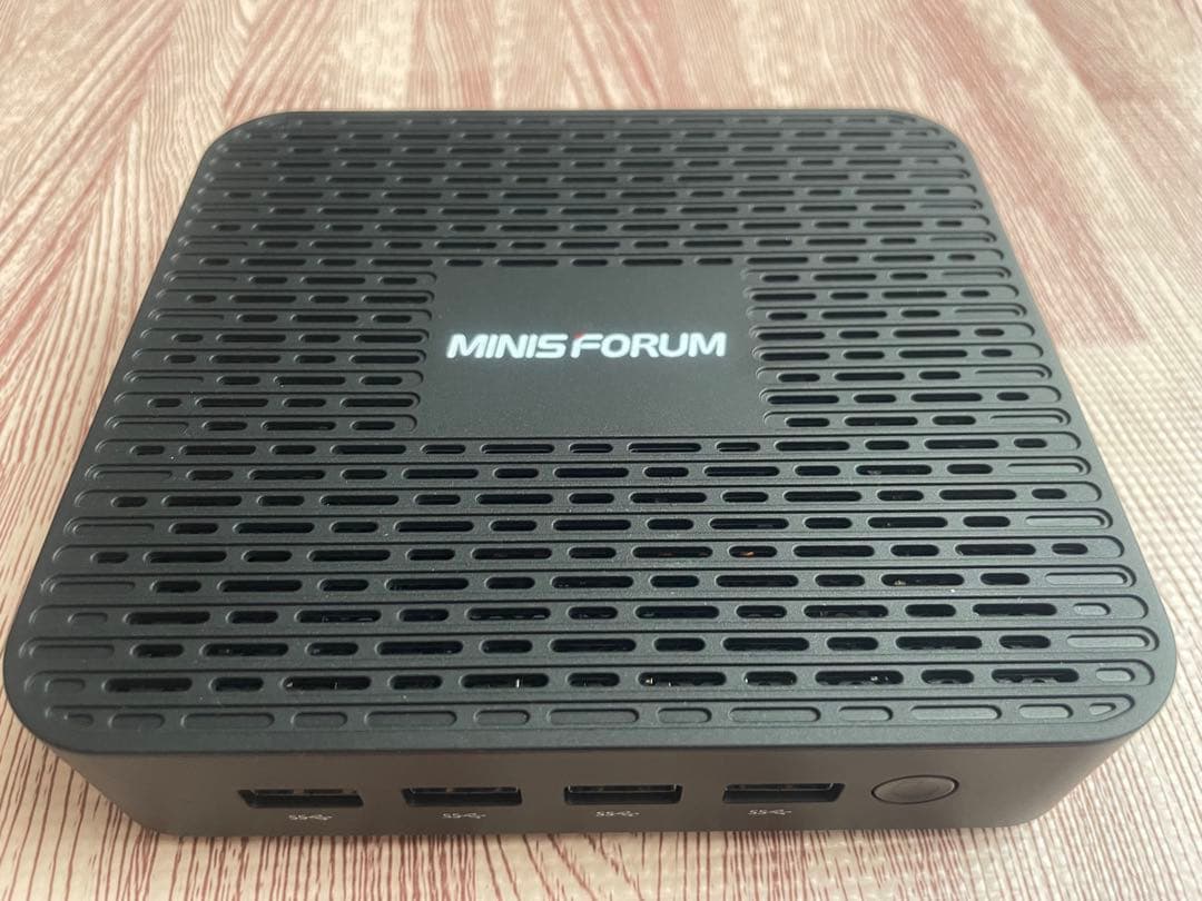 【ほぼ未使用】MINIS FORUM ミニPC リセット済み