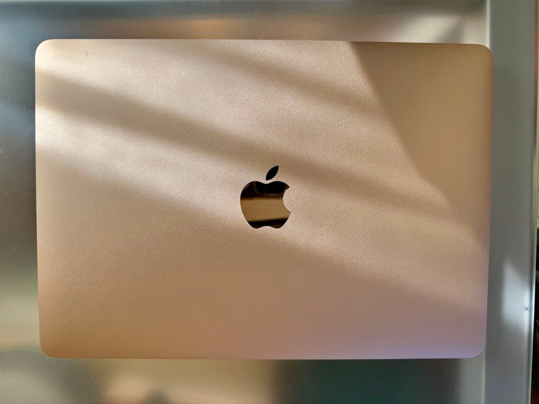 MacBook(Retina,12-inch, Early 2016）ゴールド