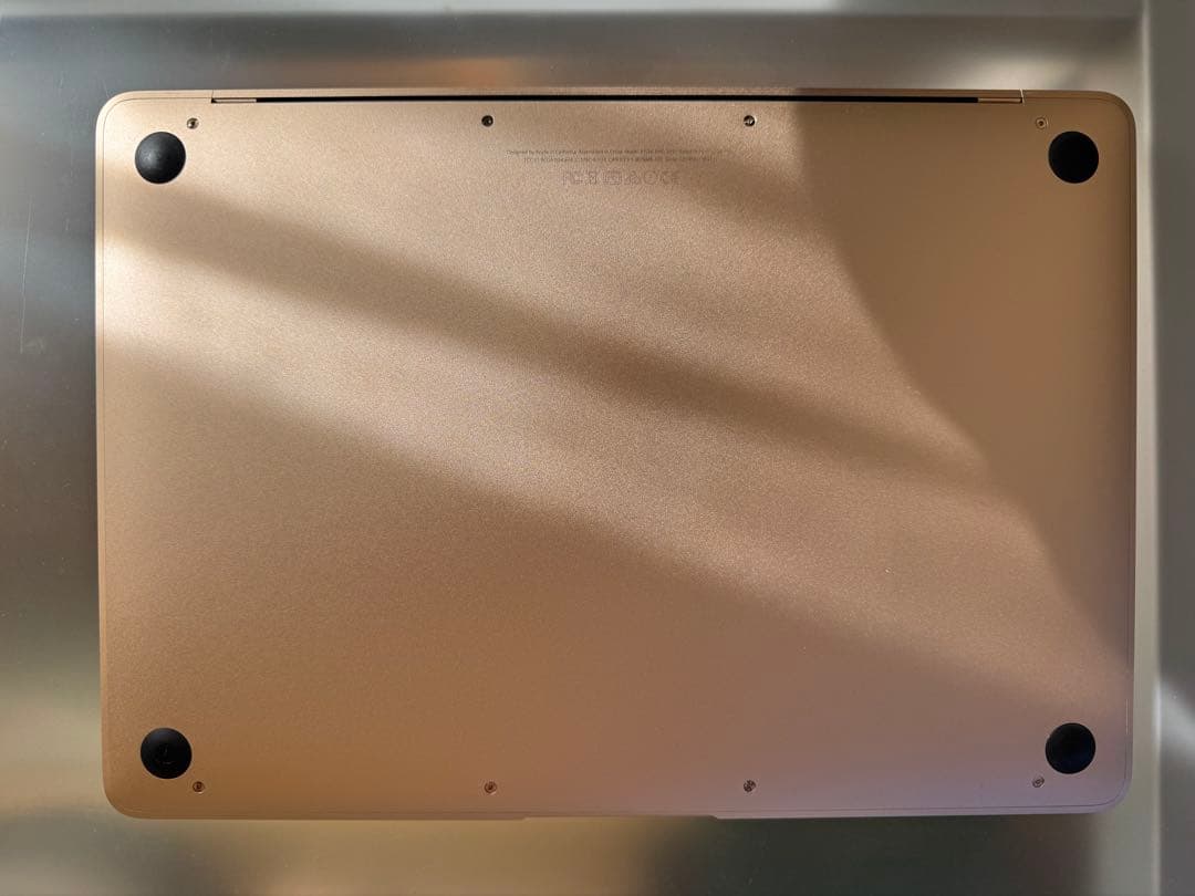 MacBook(Retina,12-inch, Early 2016）ゴールド