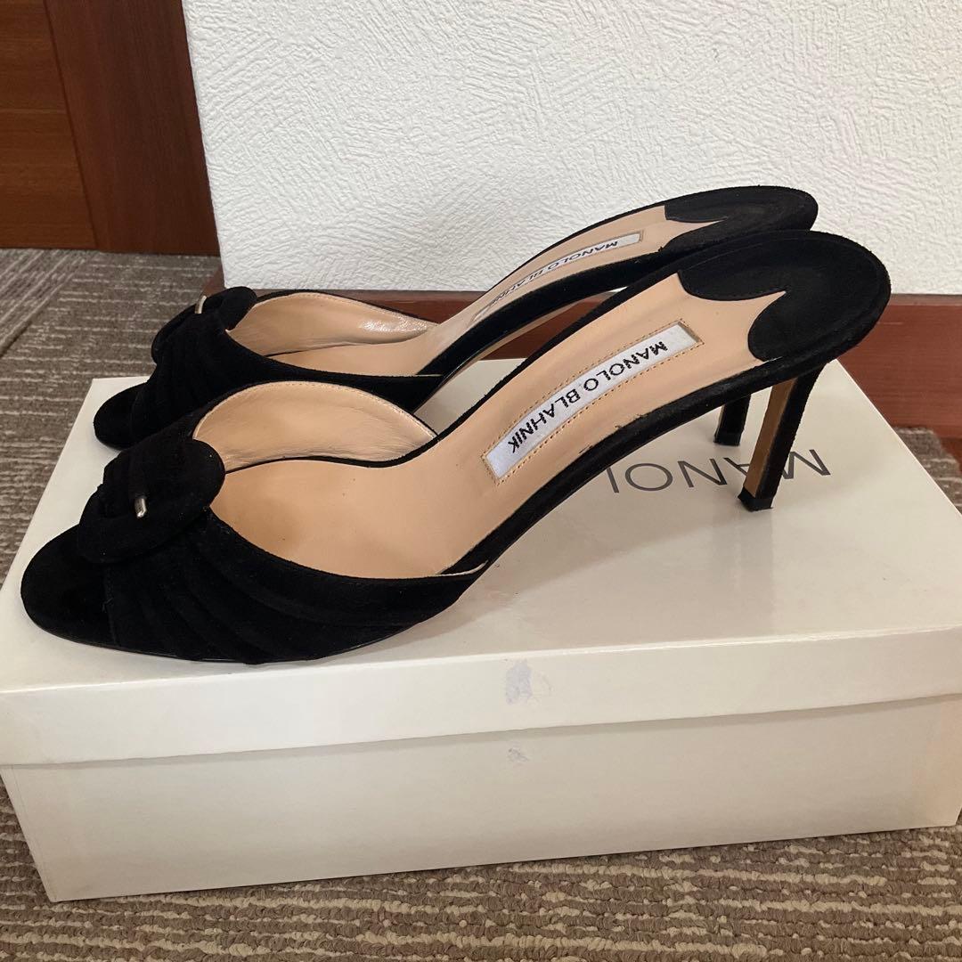 38.5 MANOLO BLAHNIK マノロブラニク 25cmスエードミュール